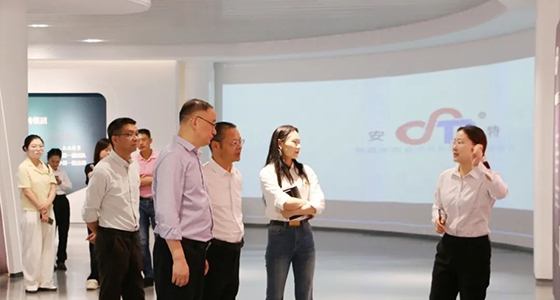 丽水市委社工部调研乐宝体育集团两新党建事情