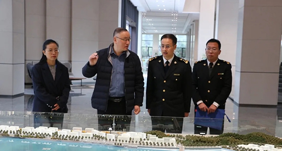 丽水海关关长洪壮一行调研乐宝体育集团